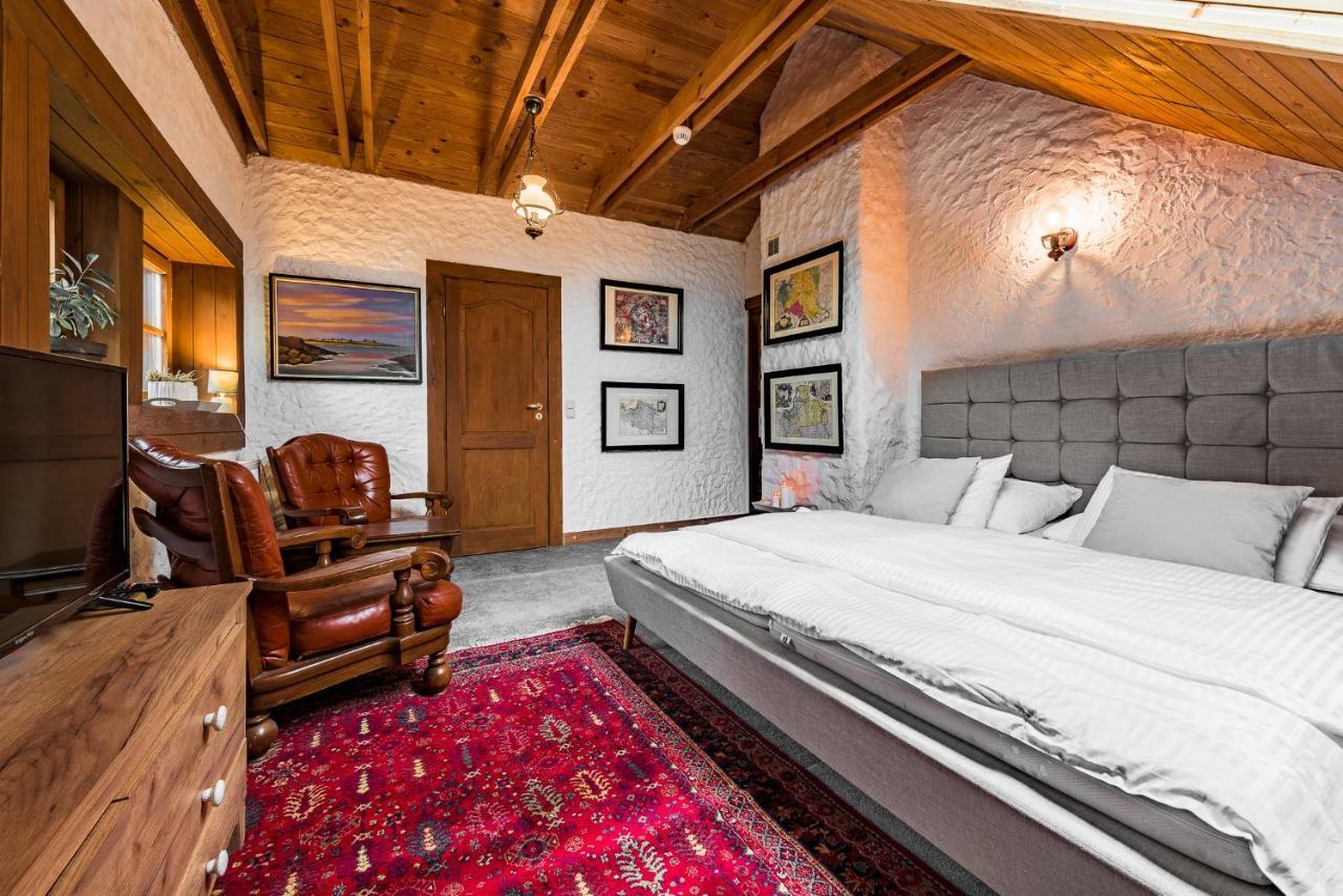 Dworek Wiktorowo Hotel Budki Petrykowskie Luaran gambar