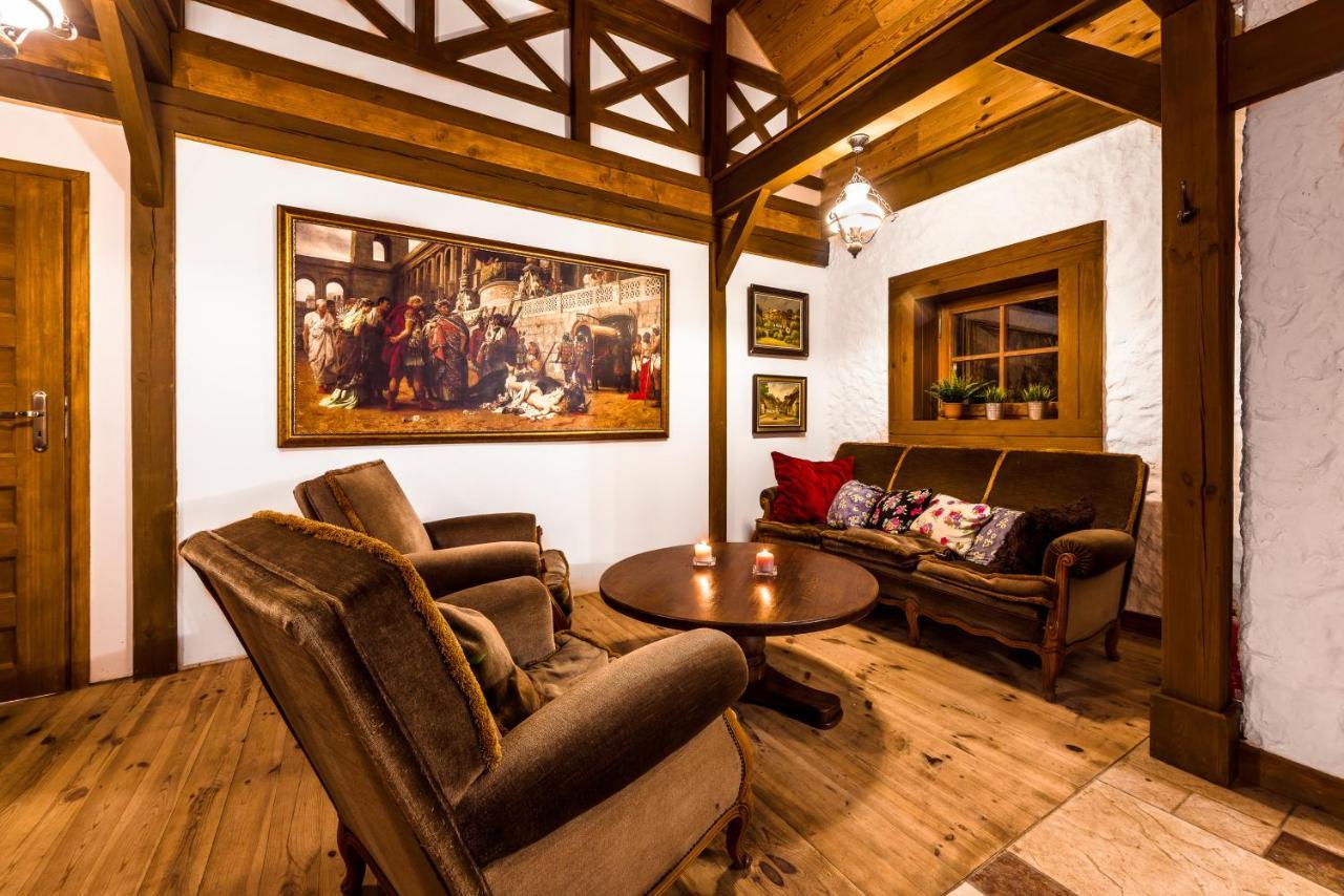 Dworek Wiktorowo Hotel Budki Petrykowskie Luaran gambar